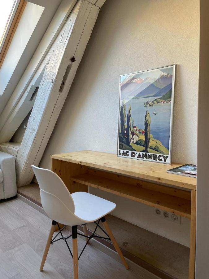 Studio Sous Les Toits Annecy Centre-Ville Buitenkant foto