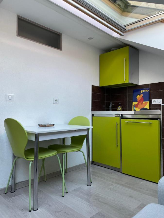 Studio Sous Les Toits Annecy Centre-Ville Buitenkant foto